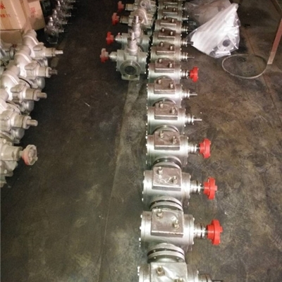 沧州宏润沥青泵厂-供应品牌LQB-100/0.8型沥青保温泵-每小时100立方高温齿轮泵