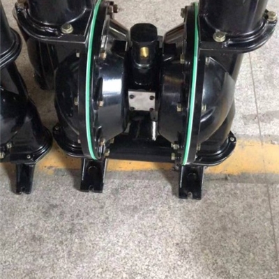 隔膜泵