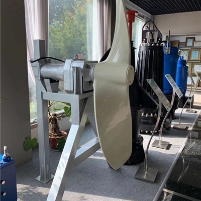 潜水推流器