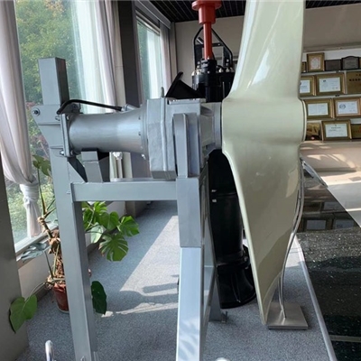潜水推流器