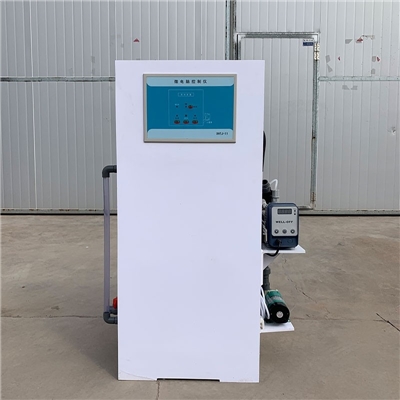 二氧化氯投加器 消毒粉剂投加器 污水处理设备