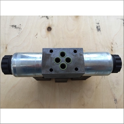 全新原装 力士乐 电磁阀 4WRAE6W1-30-22 G24N9K31A1V