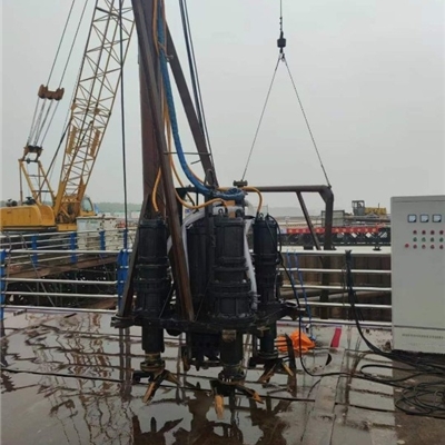 潜水抽沙泵
