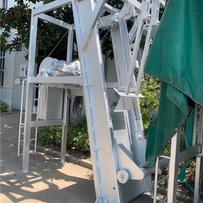 GSGS型钢丝绳牵引式格栅除污机
